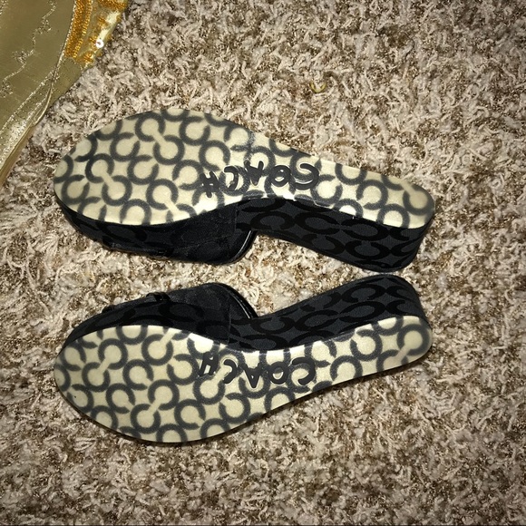 BRAND NEW COACH HEELS - Picture 3 of 3